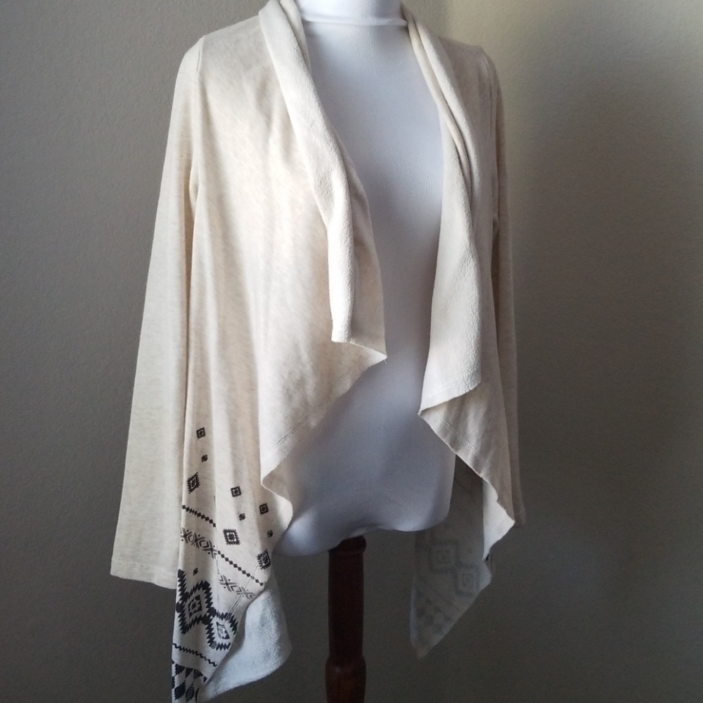 Oatmeal Colored Patterned Cardigan